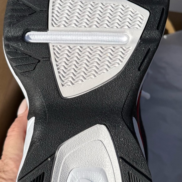 Men’s Nike Air Monarch BRAND NEW - Picture 3 of 7